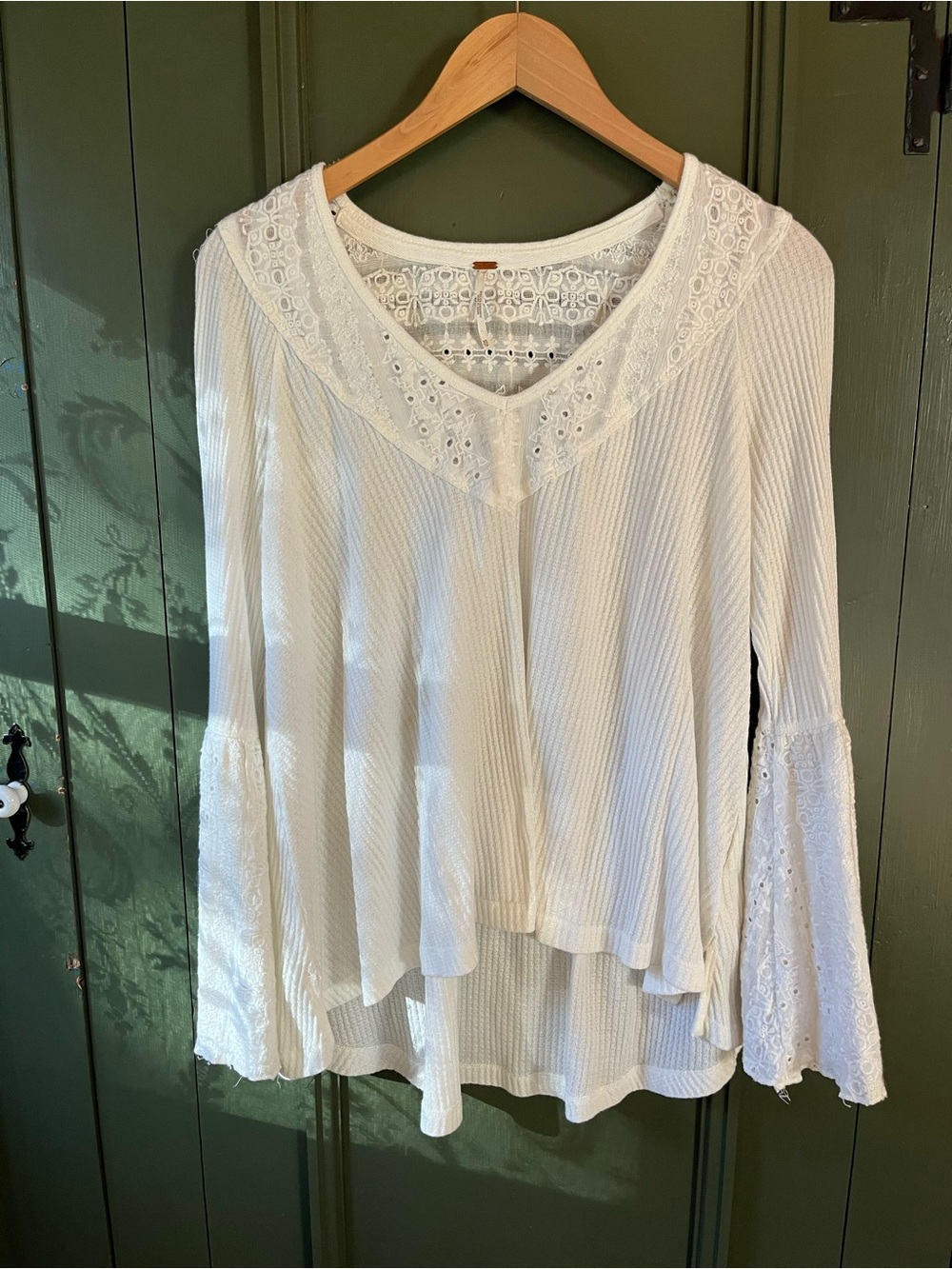 Free People NWOT Ivory Lace V-Neck Tunic Top